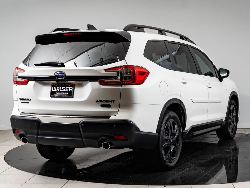 Used 2024 Crystal White Pearl Subaru Onyx Edition image 10