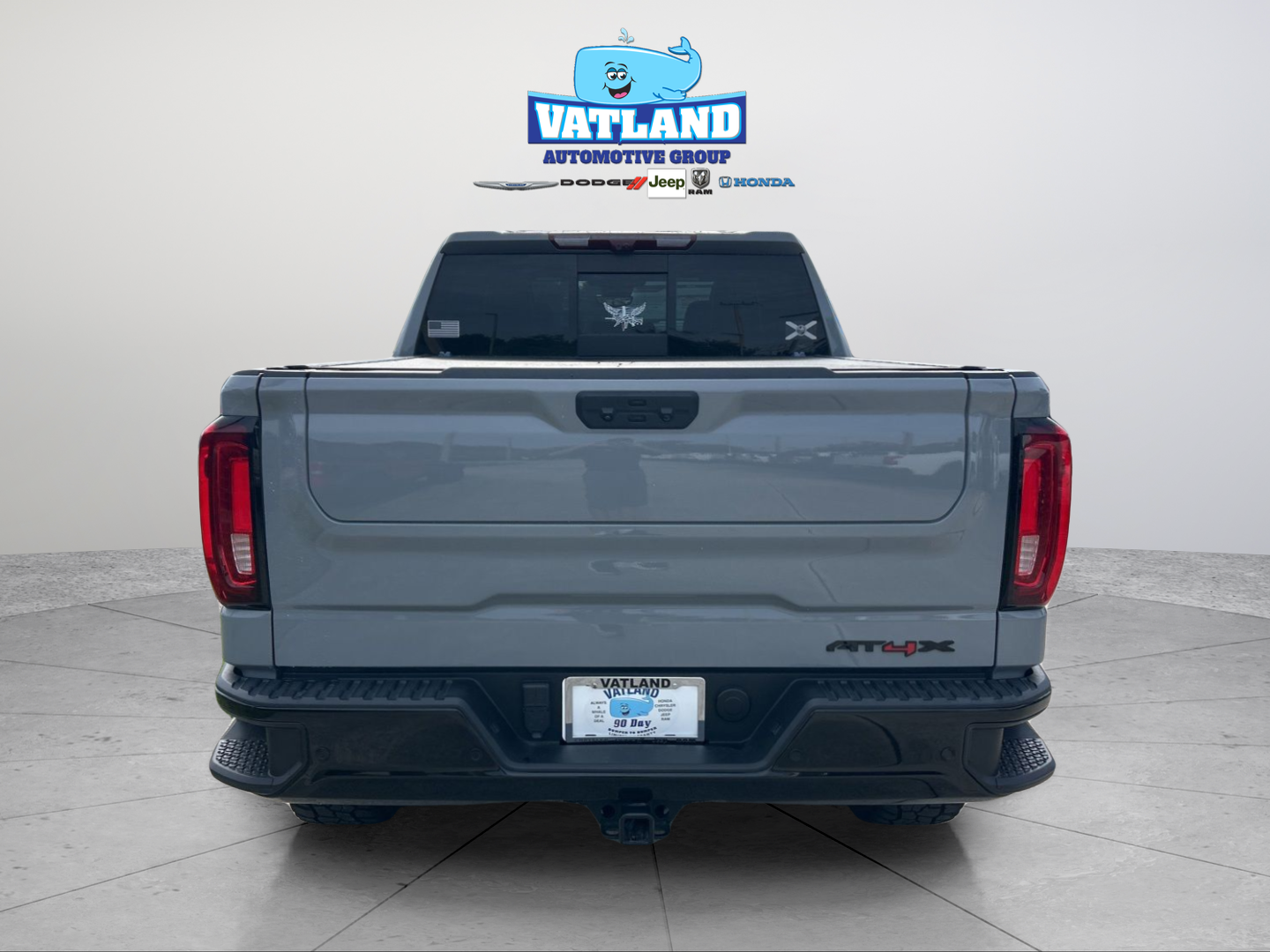 Used 2024 Gray GMC AT4X image 4