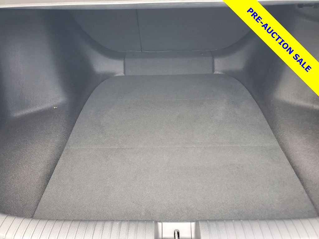 Used 2025 Gray Honda SE image 8