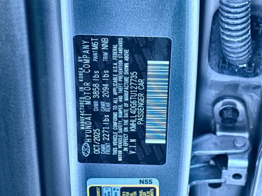 Used 2026 Fluid Metal Hyundai SE image 29