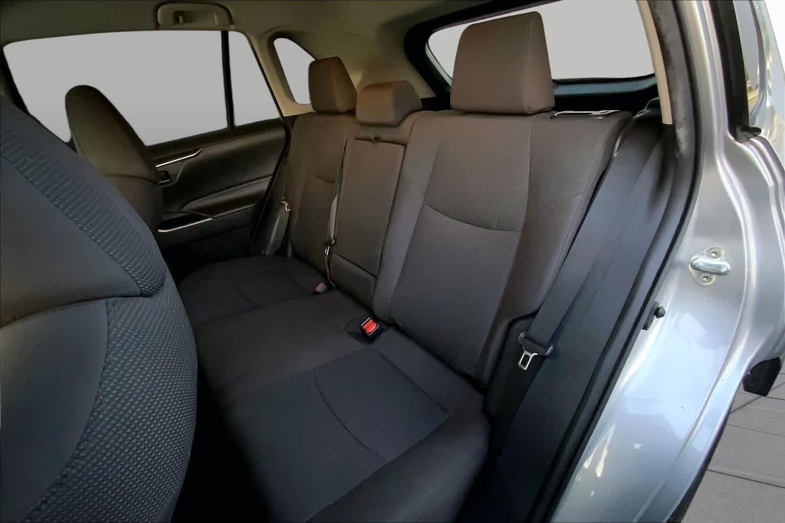 Used 2021 Silver Sky Metallic Toyota LE image 20