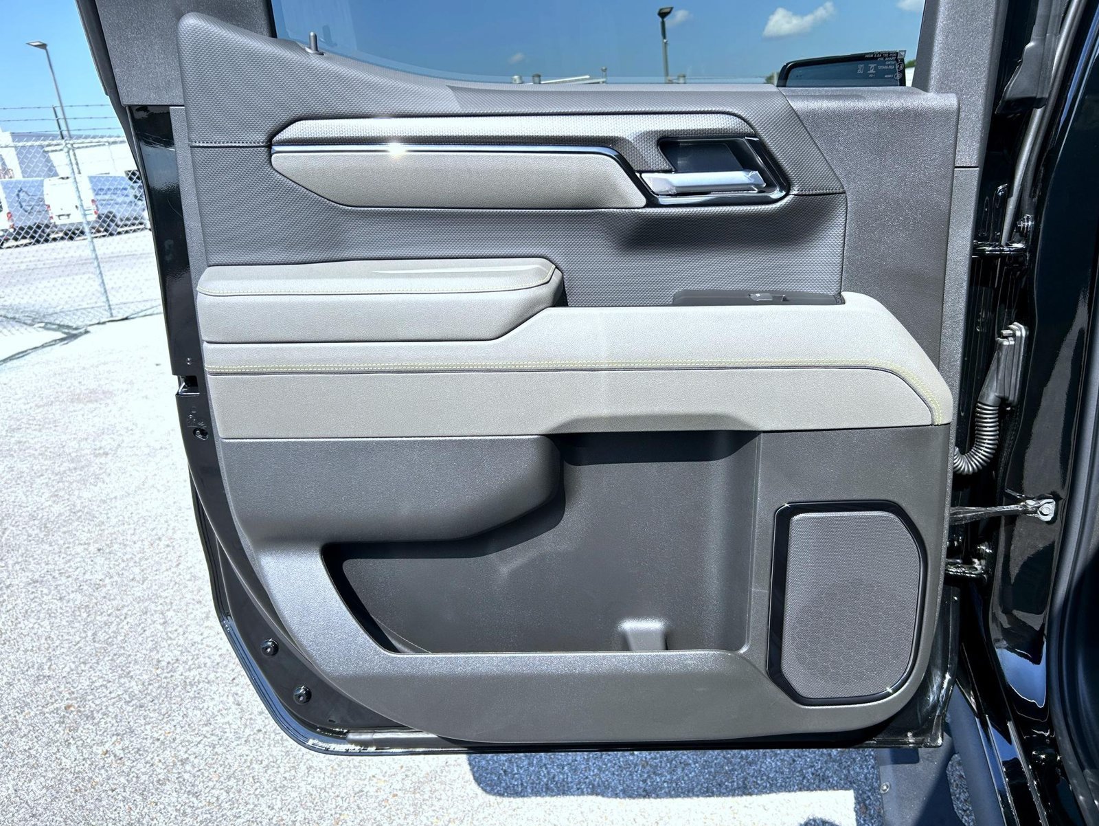 2026 Chevrolet Silverado 1500 ZR2 - Photo 19