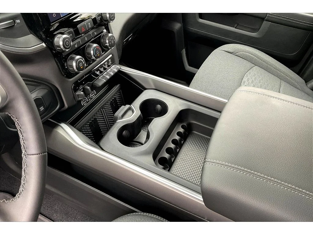 2025 RAM 2500 Big Horn - Photo 8