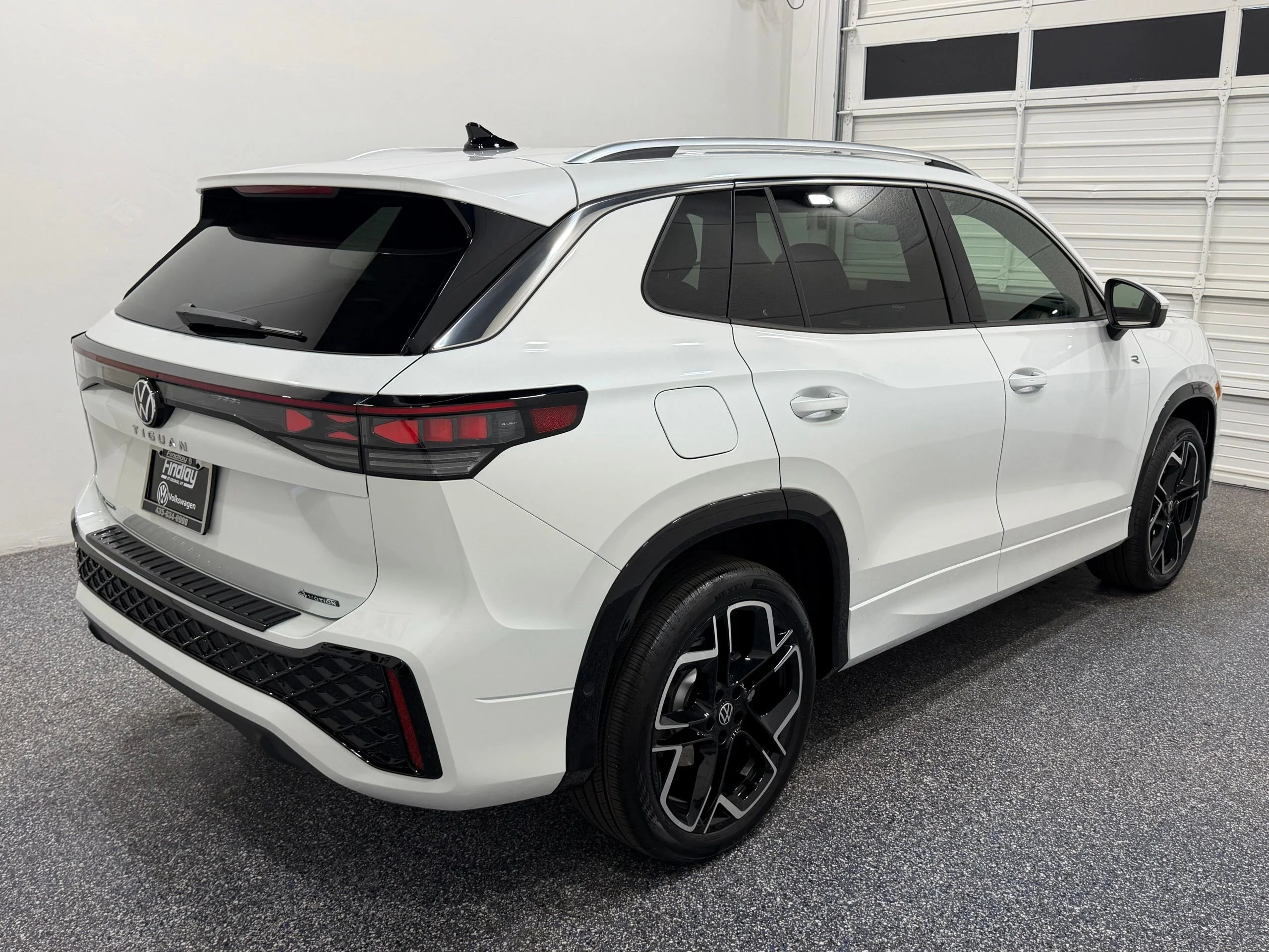 New 2026 White Volkswagen SEL R-Line Turbo image 6