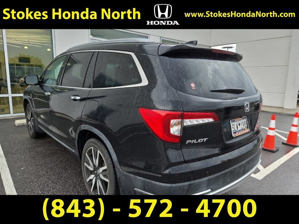 Used 2019 Black Honda Touring image 3