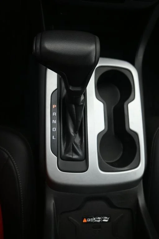 Used 2019 White Chevrolet ZR2 image 16
