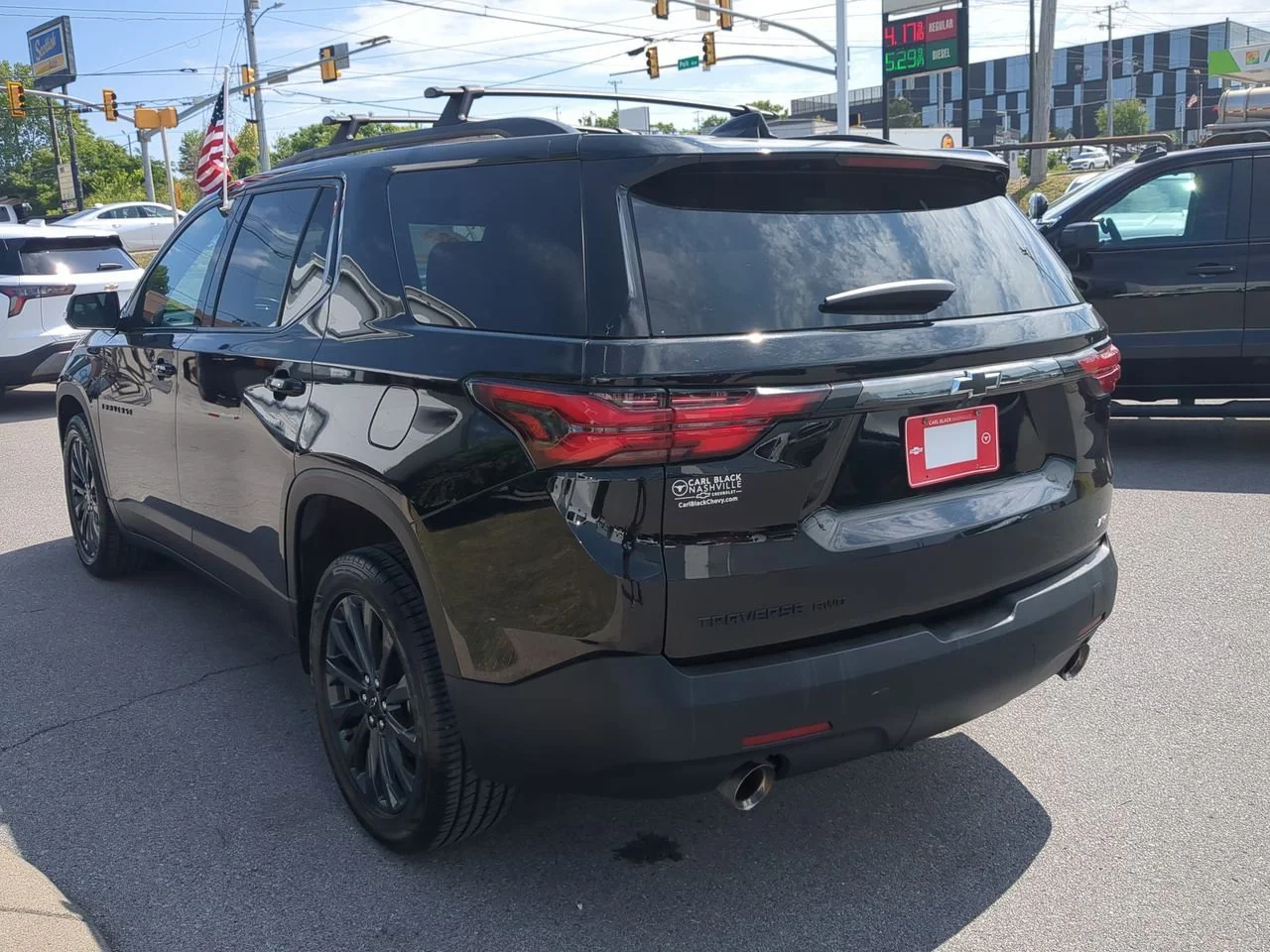 Used 2023 Mosaic Black Metallic Chevrolet RS image 6