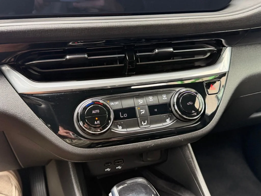 Used 2024 White Buick Sport Touring image 14
