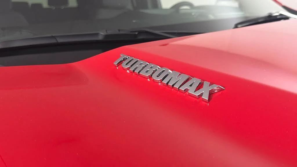 Used 2025 Red Hot Chevrolet Custom image 37