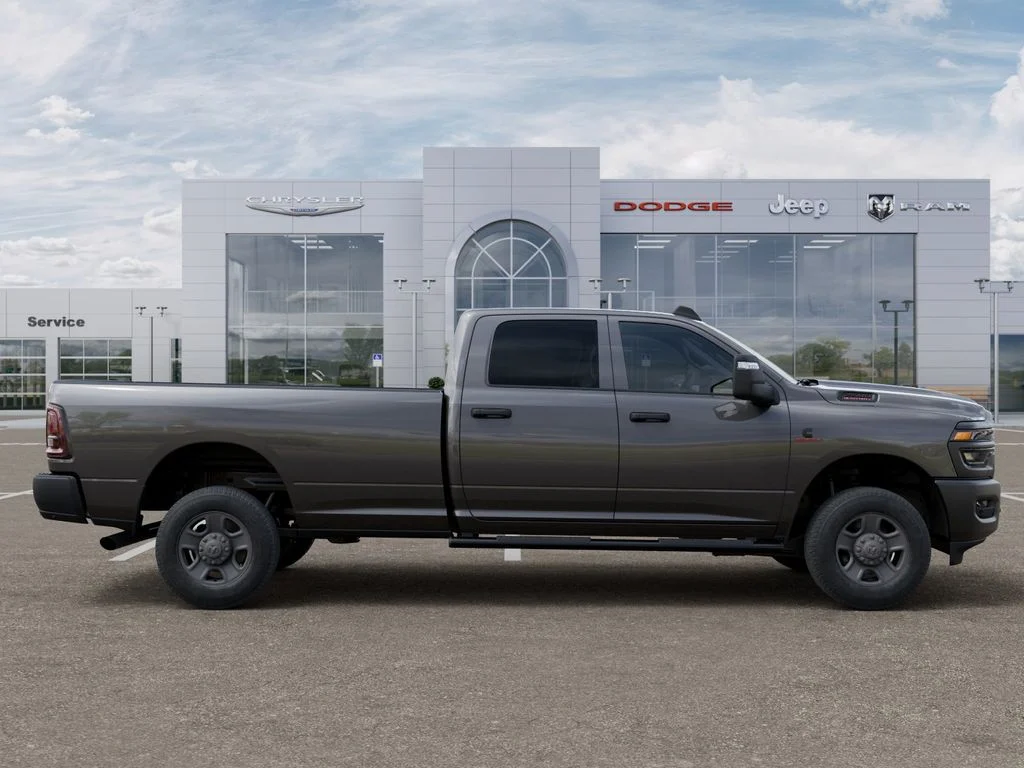 New 2026 Granite Crystal Metallic Clear-Coat Exterior Paint RAM Tradesman image 22