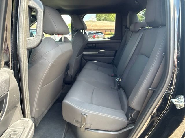 2025 Toyota Tacoma SR5 - Photo 30