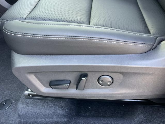 New 2026 Gun Metallic Nissan SL image 26