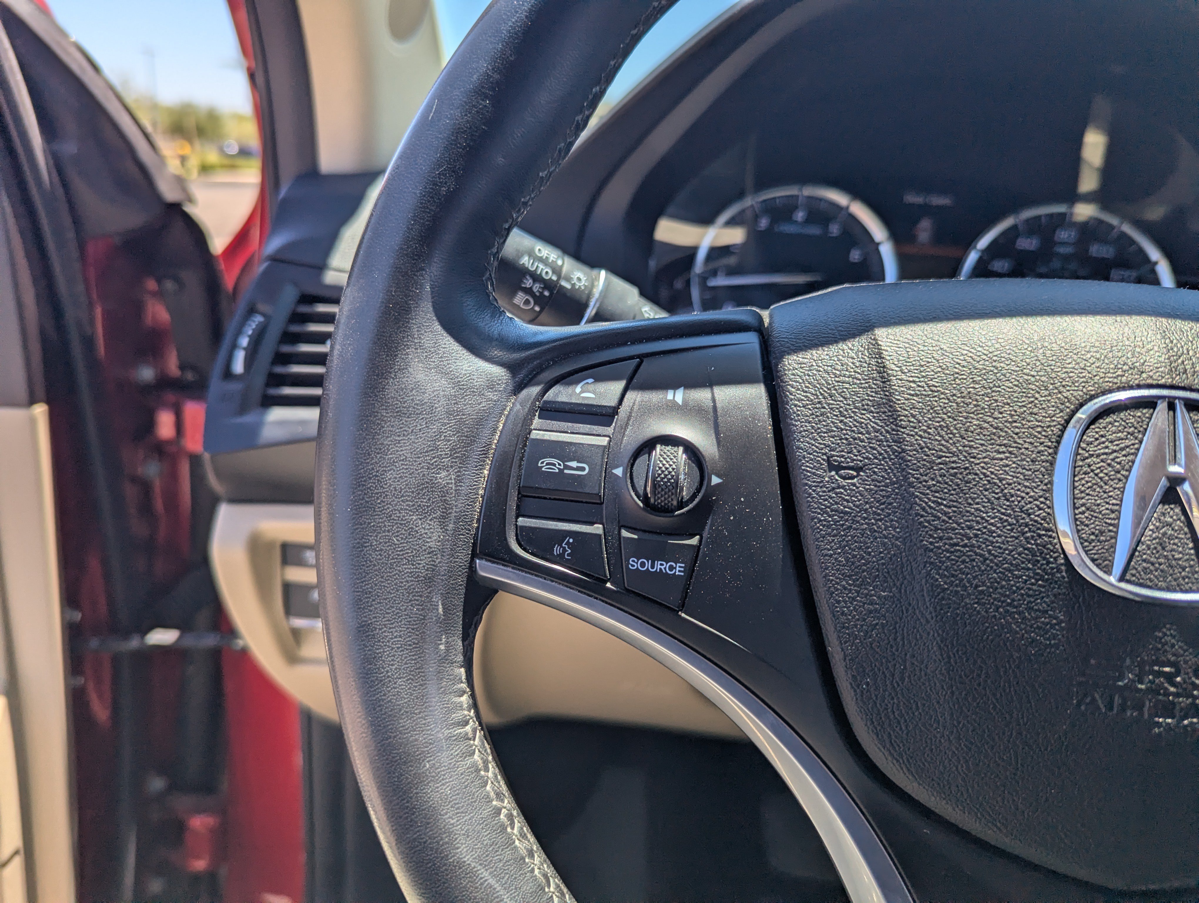 Used 2019 Performance Red Pearl Acura w/Technology Pkg image 31