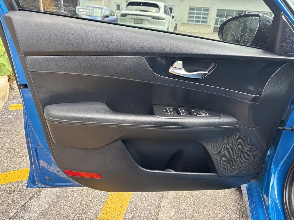 Certified Used 2023 Blue Kia GT-Line image 19