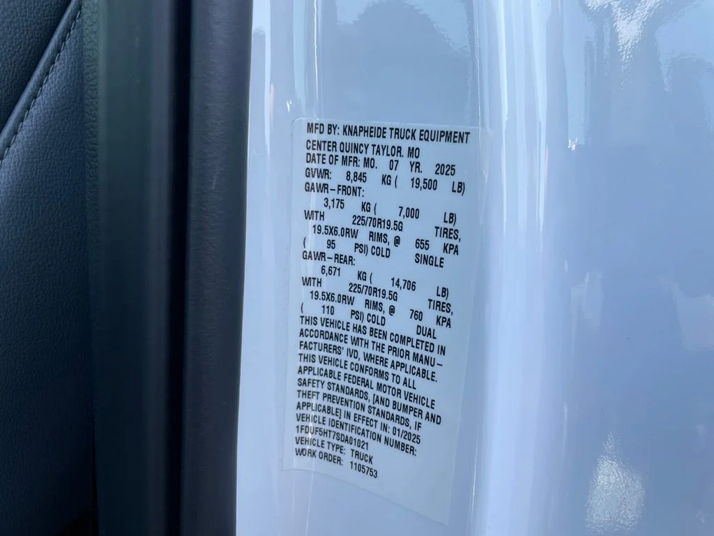2025 Ford F-550 Super Duty Chassis Cab XL - Photo 51