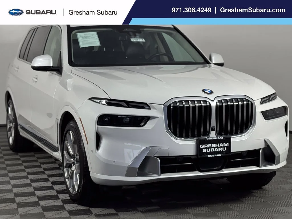 2023 BMW X7