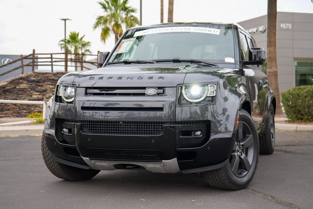 2024 Land Rover Defender 110