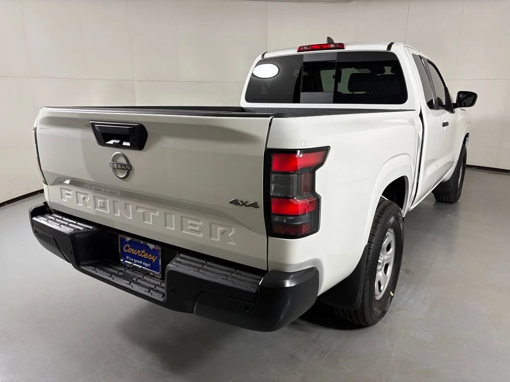 New 2026 Glacier White Nissan King Cab® S image 8