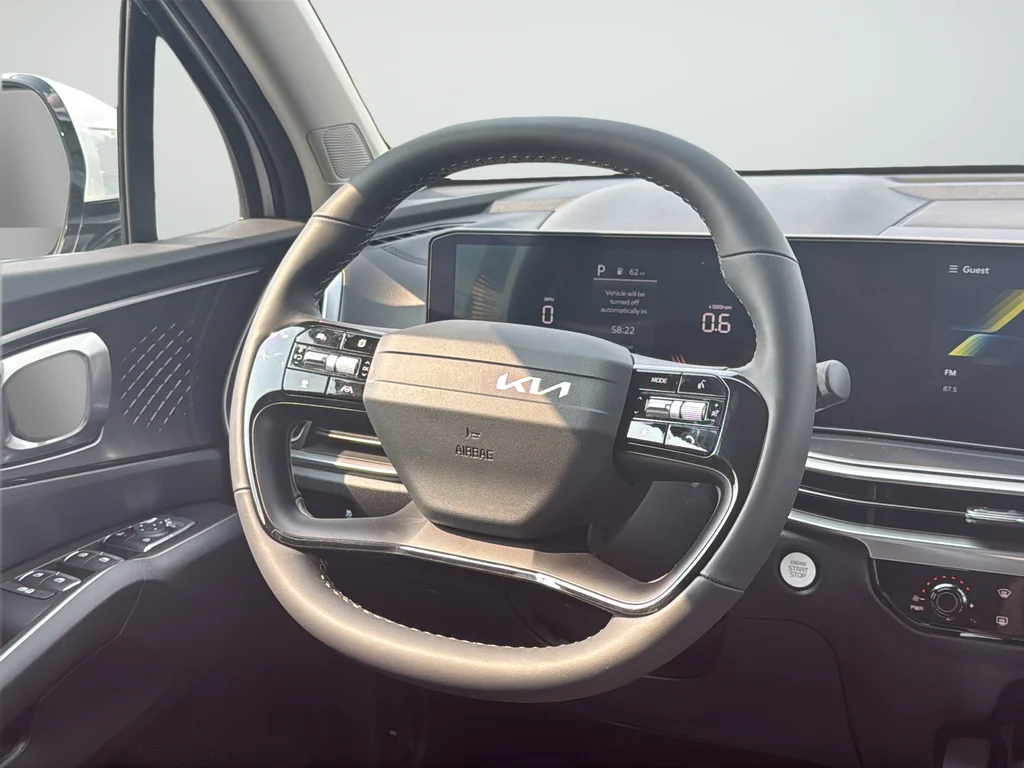 New 2026 Glacial White Pearl Kia LX image 42