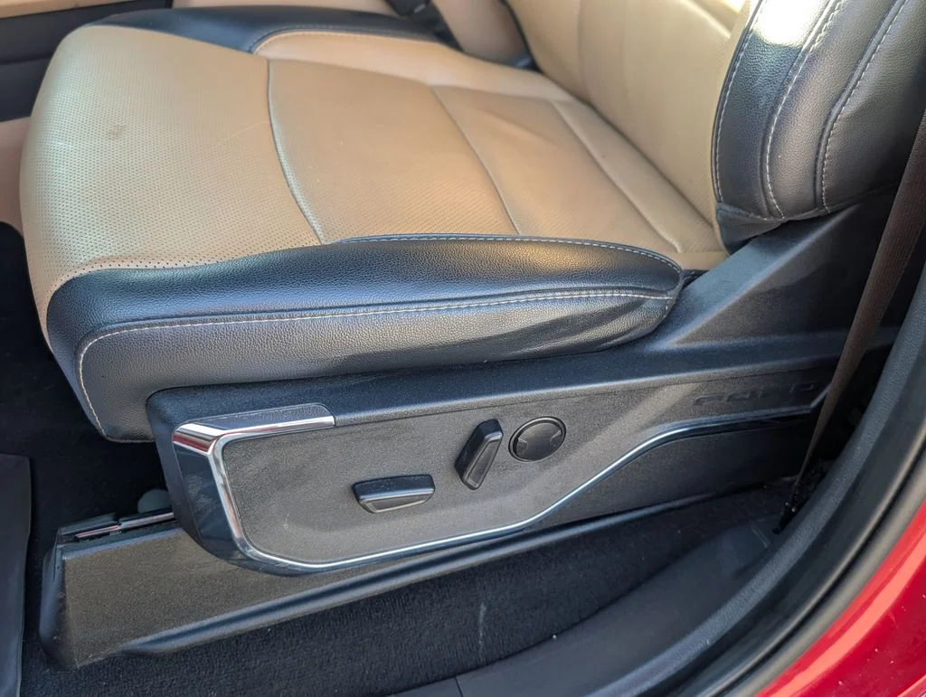 Used 2024 Red Ford Lariat image 36