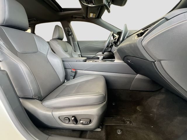 Used 2023 White Lexus 350 Premium Plus image 31