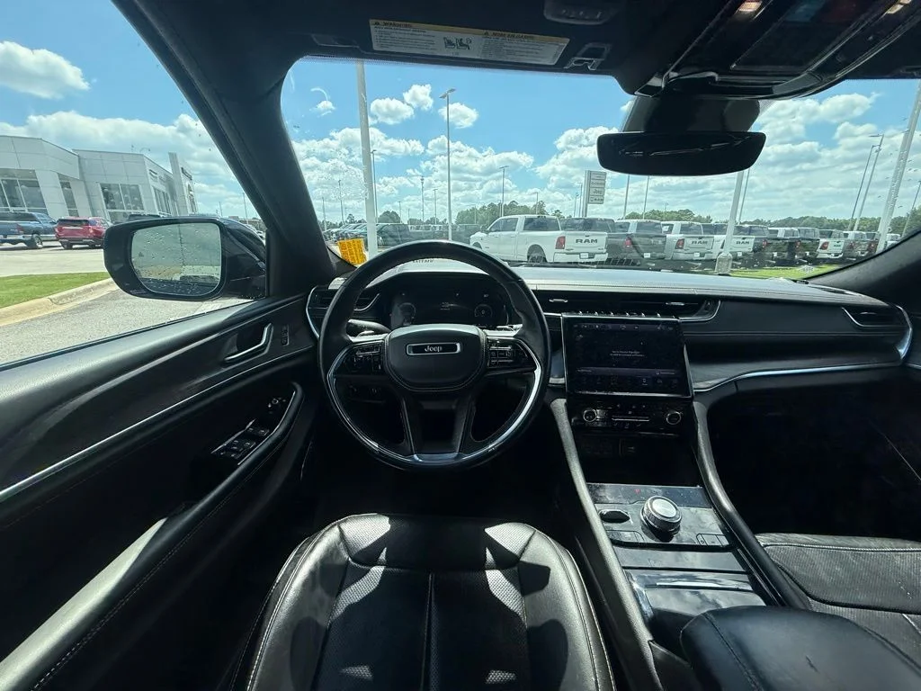 Used 2021 Black Jeep Overland image 8