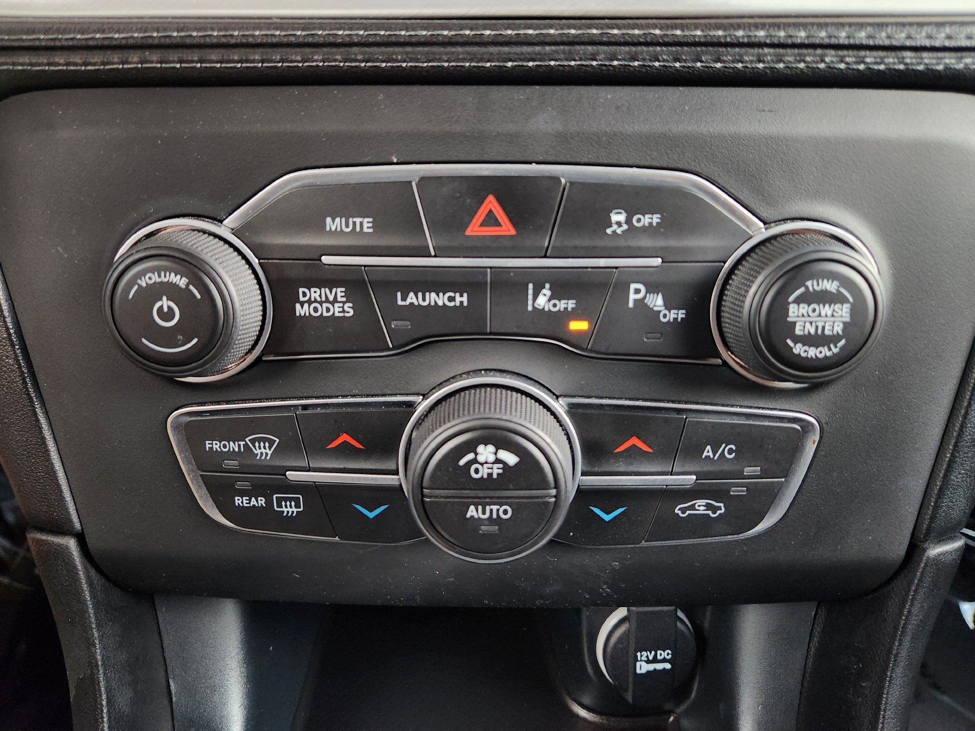 Used 2019 Go Mango! Dodge R/T Scat Pack image 20