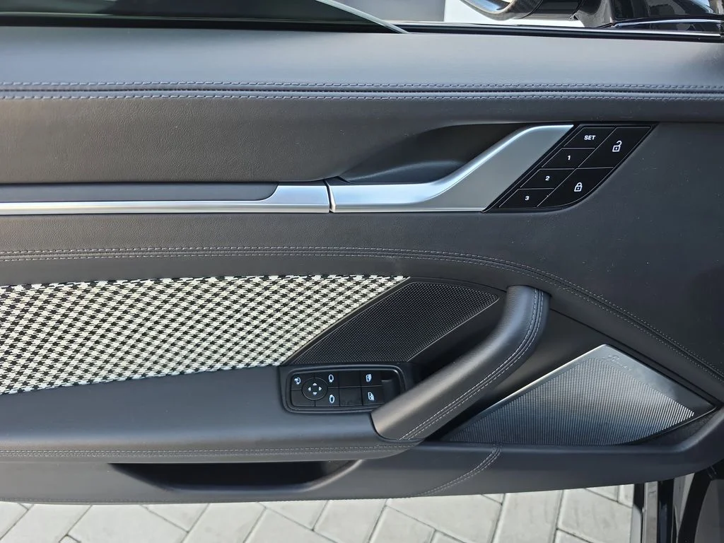 Used 2024 Black Porsche Turbo image 9