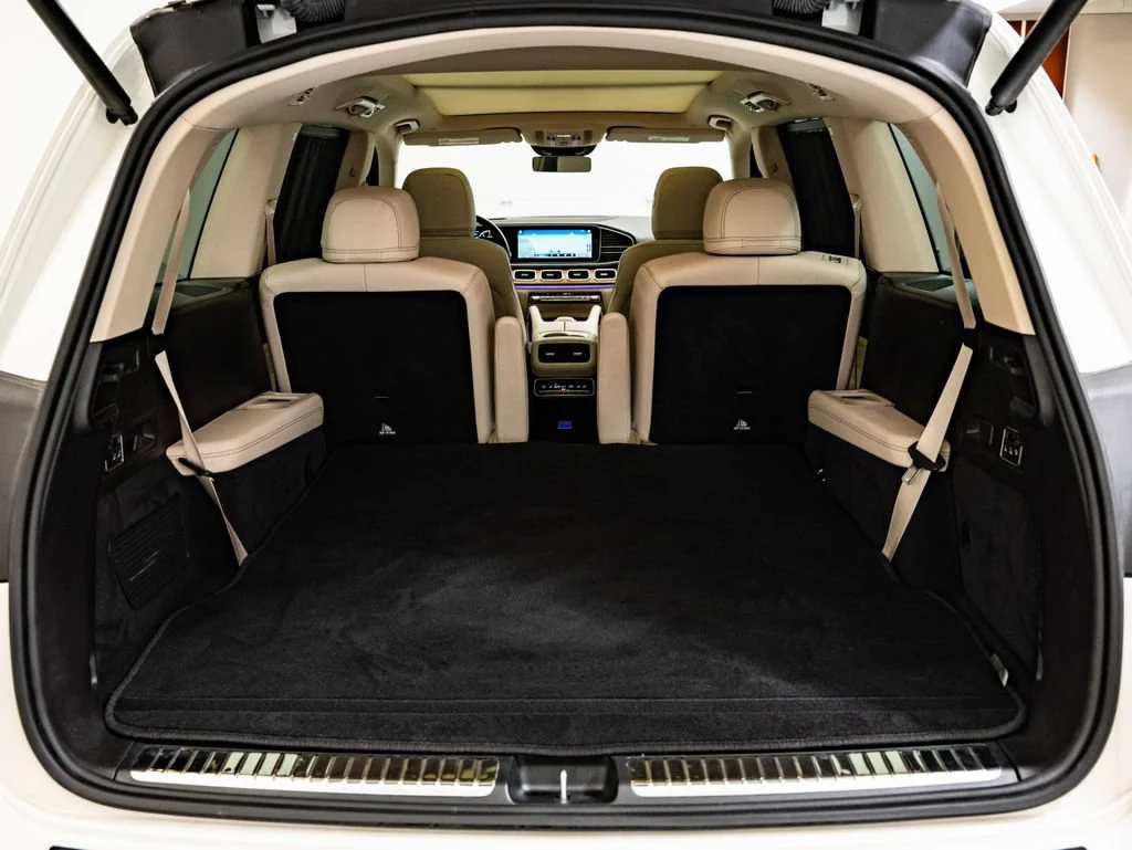 Used 2023 Manufaktur Diamond White Metallic Mercedes-Benz GLS 450 image 20