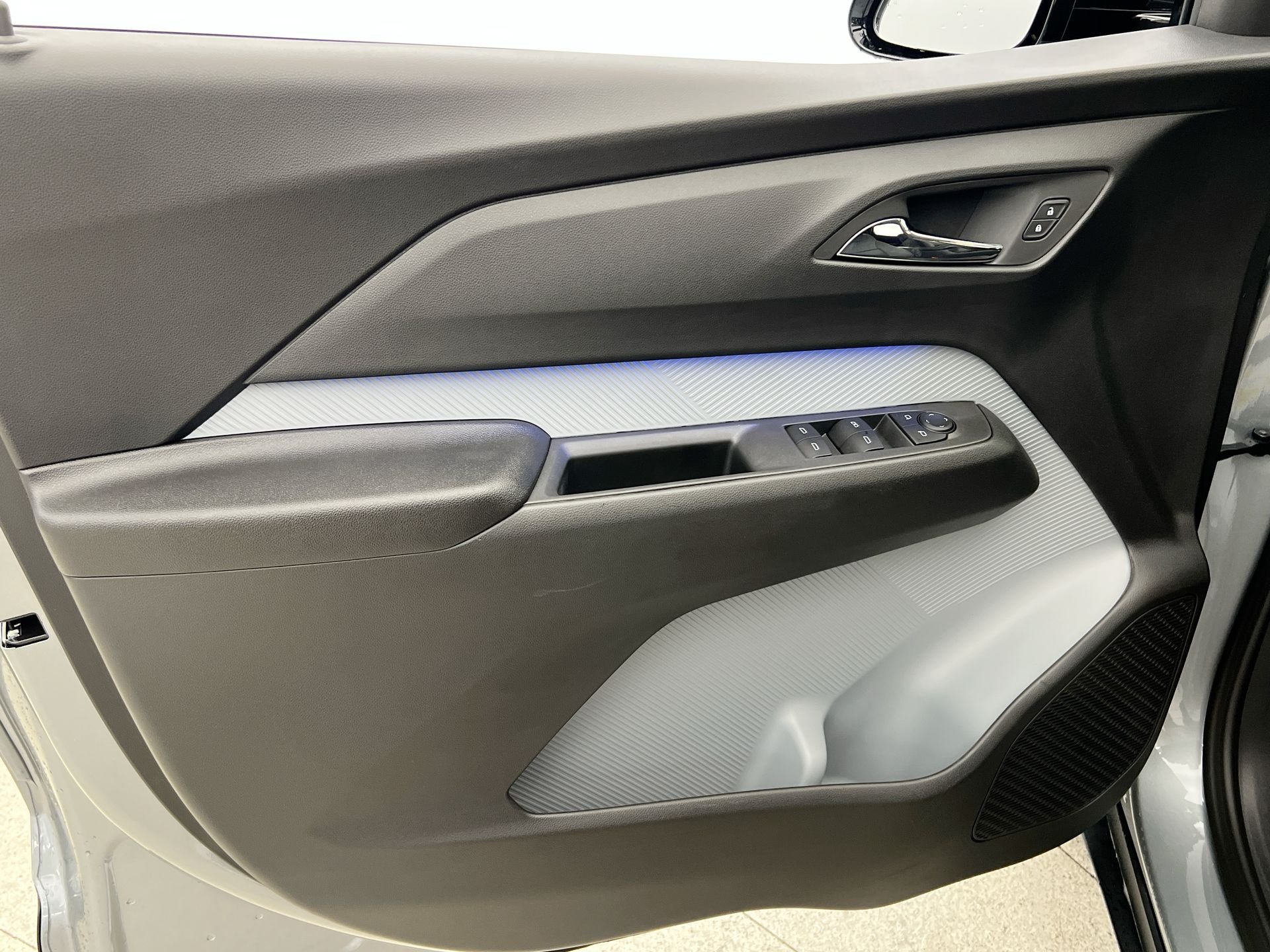 2027 Chevrolet Bolt RS - Photo 64