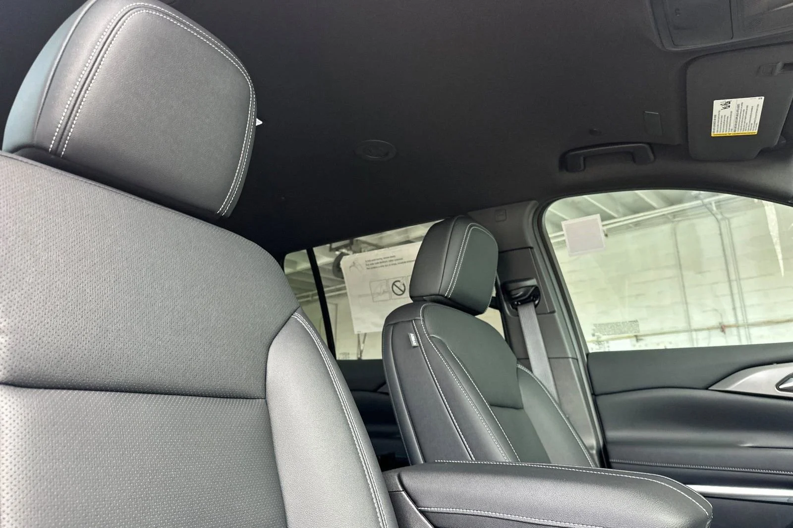 2025 Chevrolet Traverse LT - Photo 19