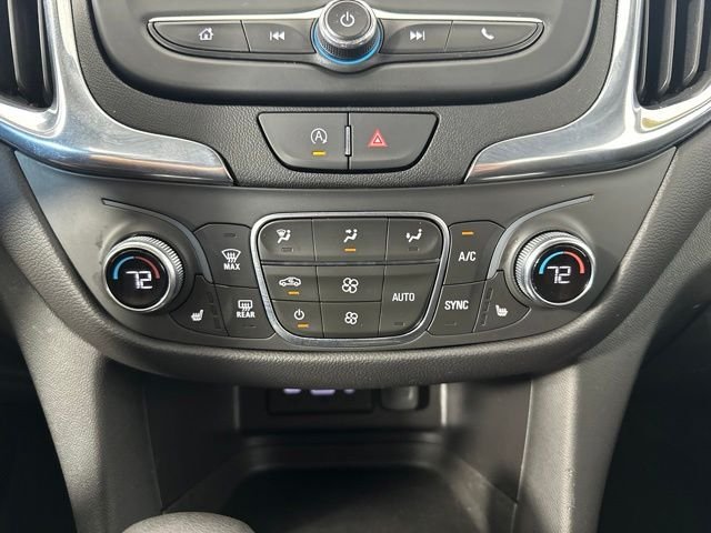 Used 2024 Gray Chevrolet LT image 19