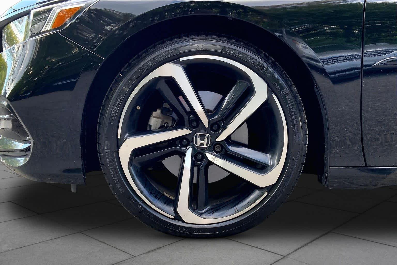 Certified Used 2018 Crystal Black Pearl Honda Sport 2.0T image 11