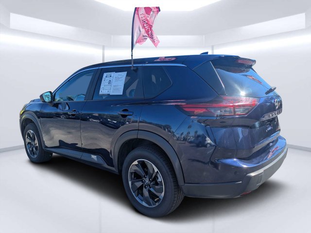 Used 2025 Blue Nissan SV image 5