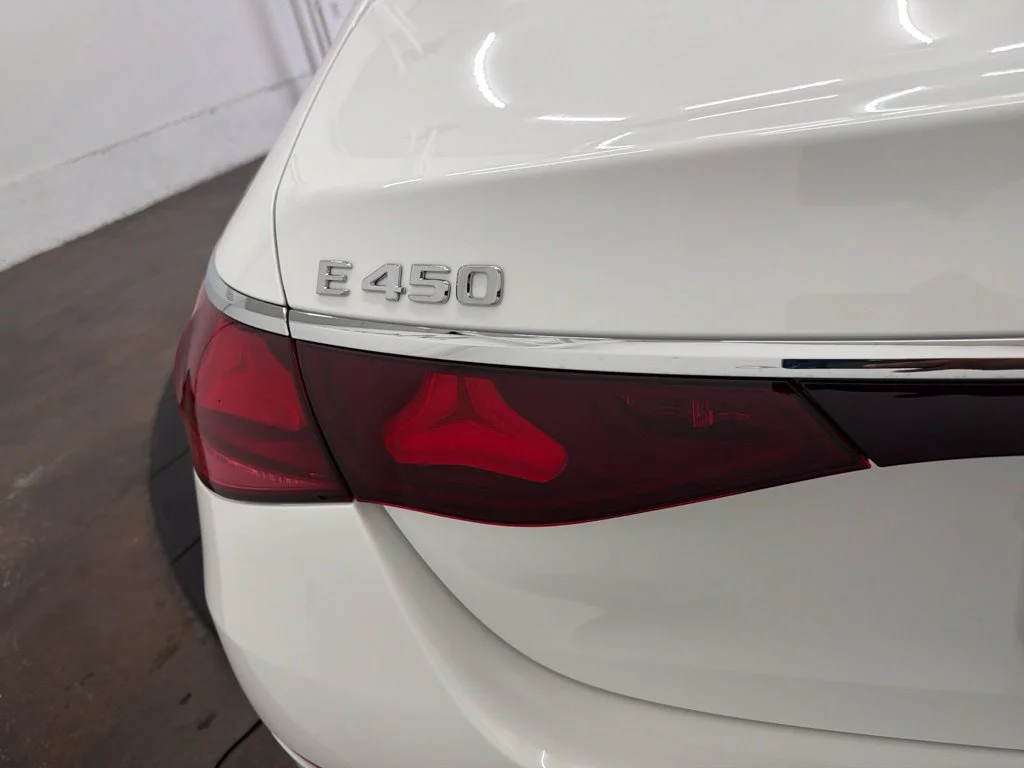 New 2027 White Mercedes-Benz E 450 image 11