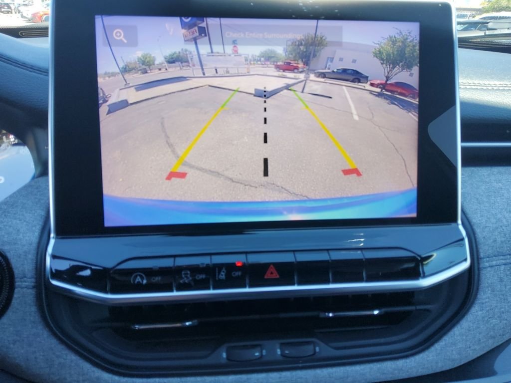Used 2024 Blue Jeep Latitude image 25