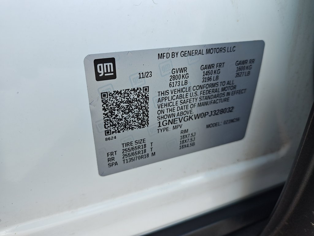 Used 2023 White Chevrolet LT image 29