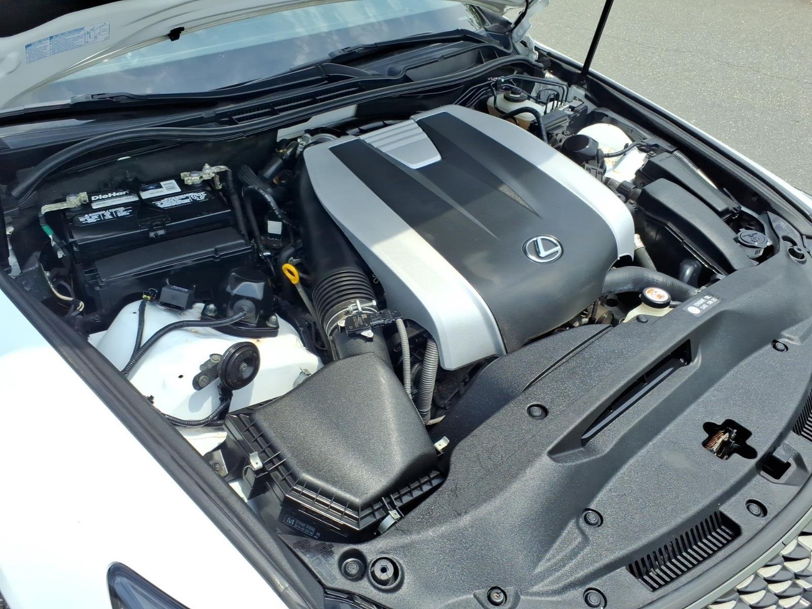 Used 2019 Ultra White Lexus IS 350 F SPORT image 31