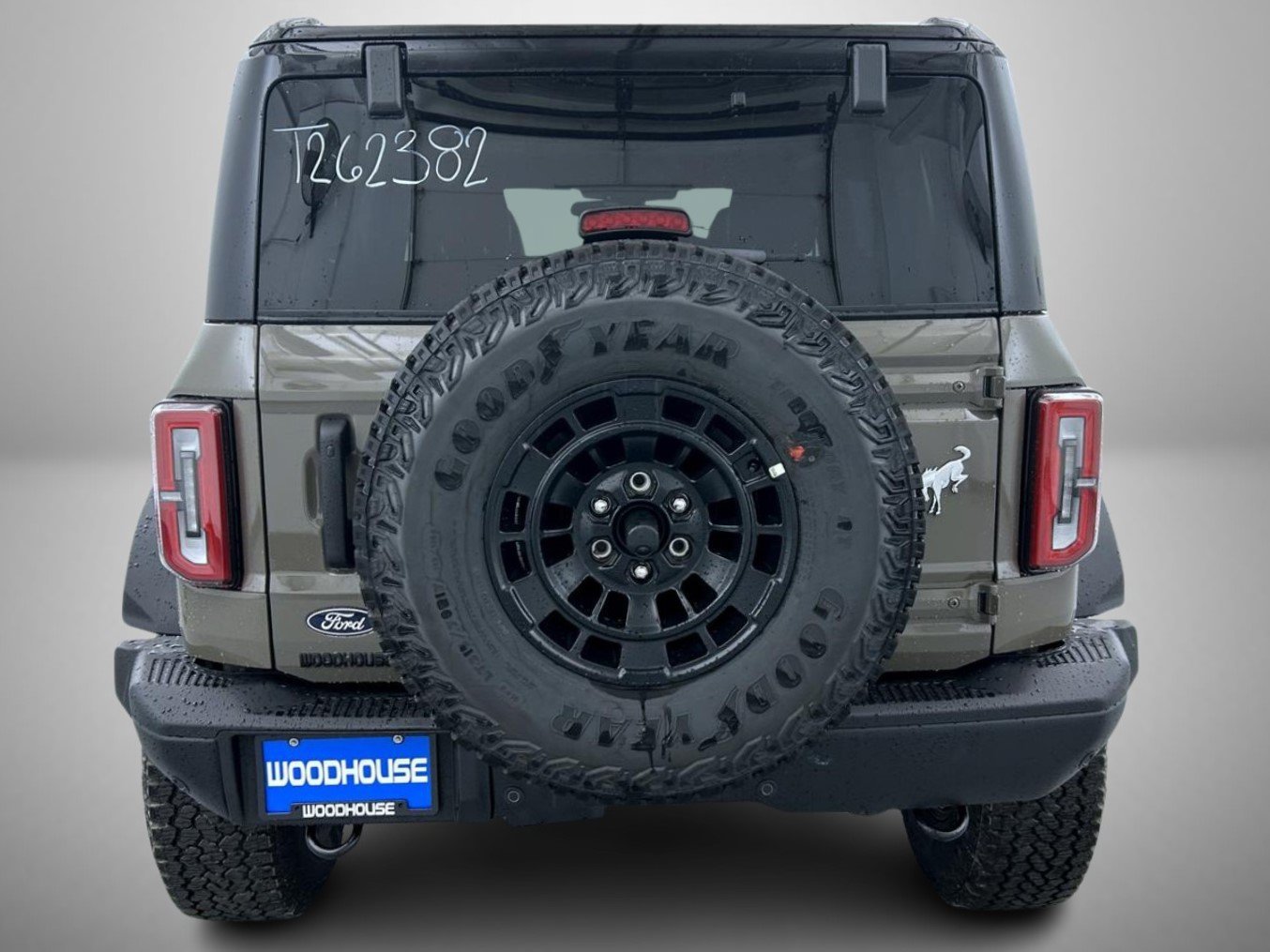 New 2026 Marsh Gray Ford Badlands image 6
