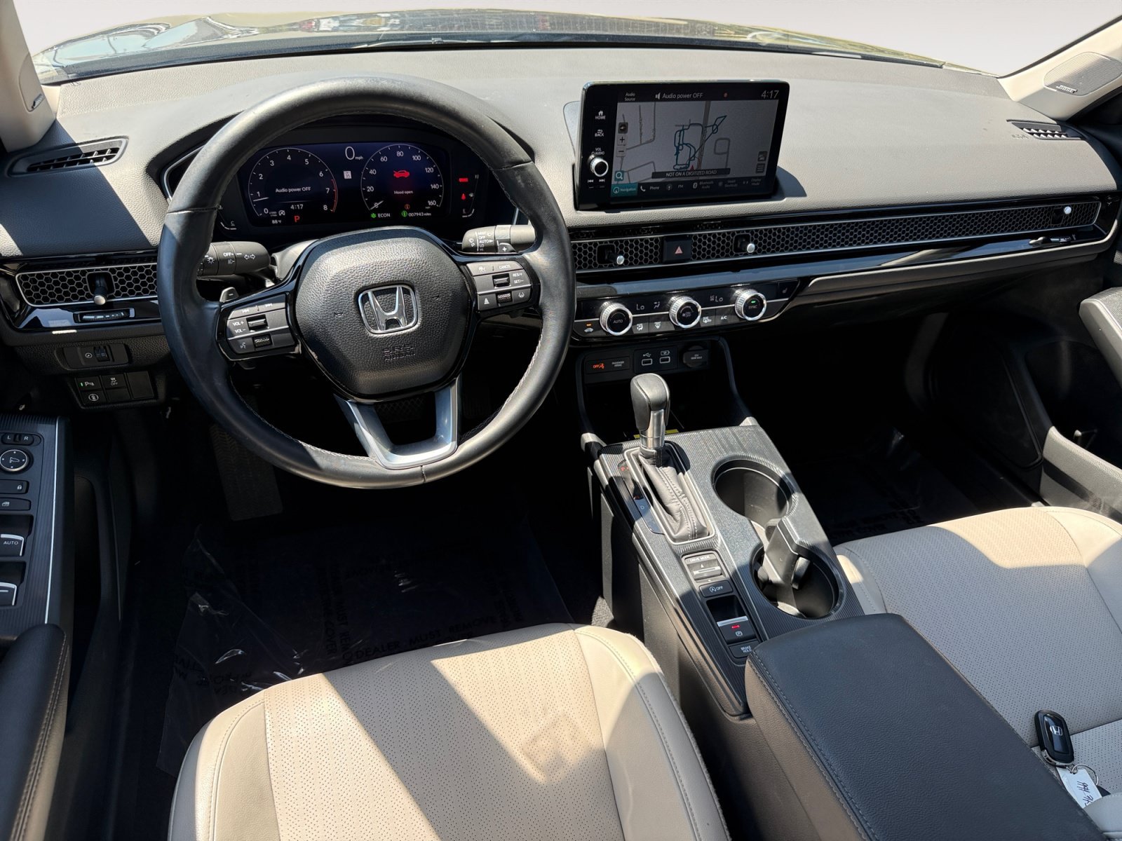 Used 2024 Crystal Black Pearl Honda Touring image 15