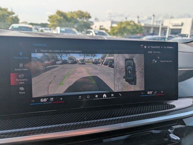 Used 2025 Gray Metallic BMW M60i image 20