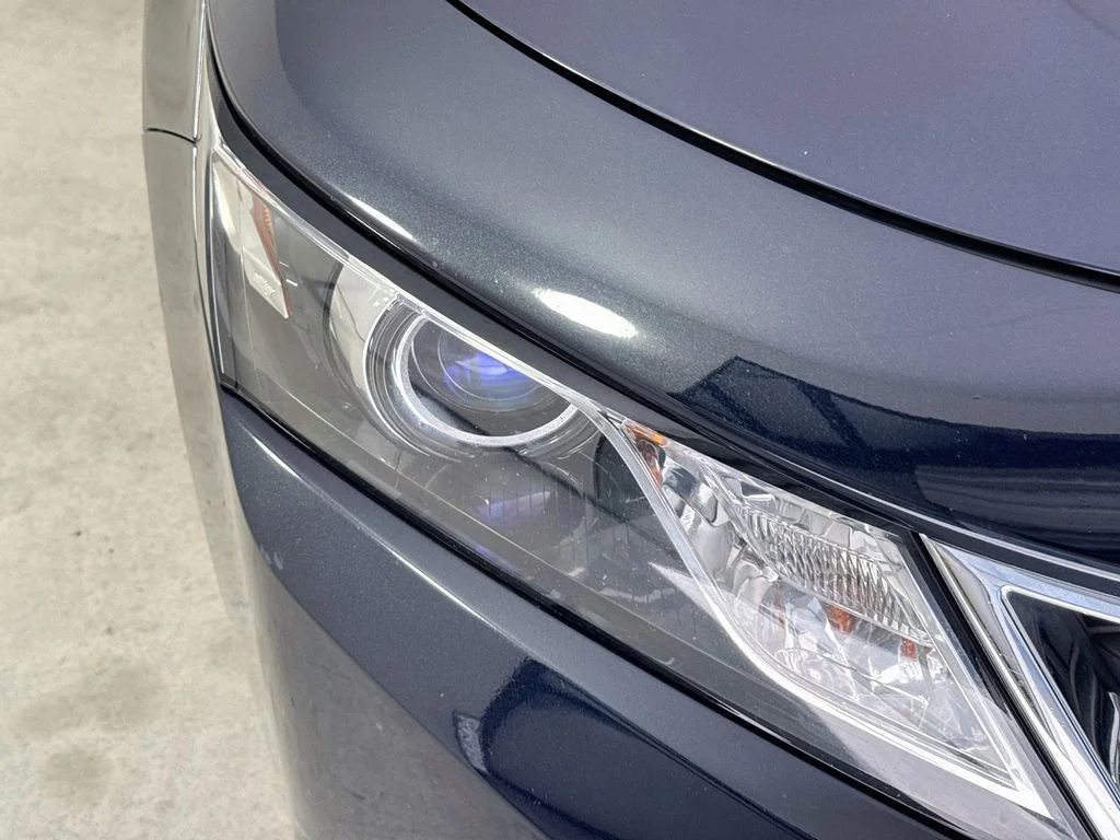 Used 2018 Blue Velvet Metallic Chevrolet LT image 35