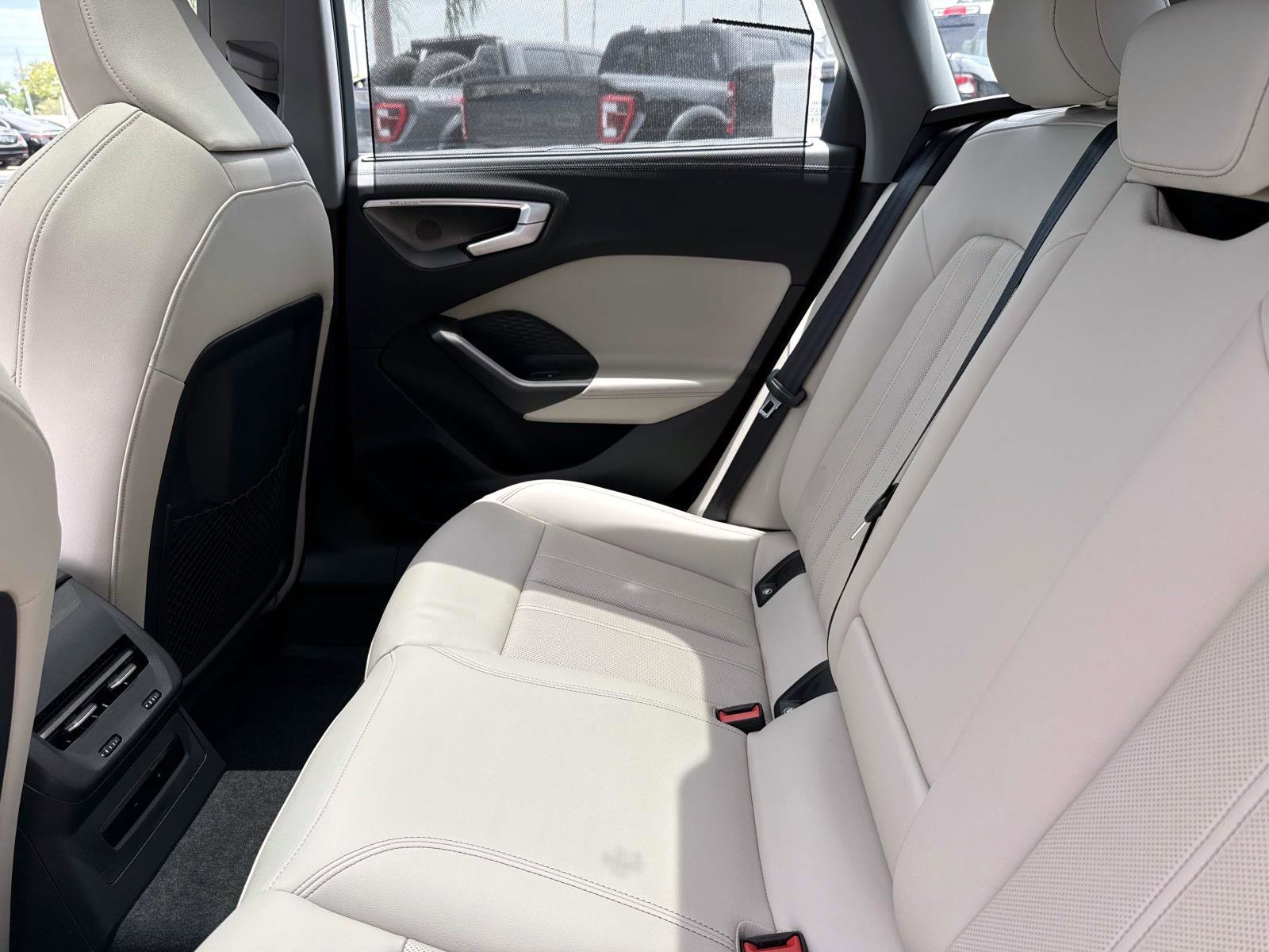 Used 2025 Glacier White Metallic Audi 2.0T Premium Plus image 13