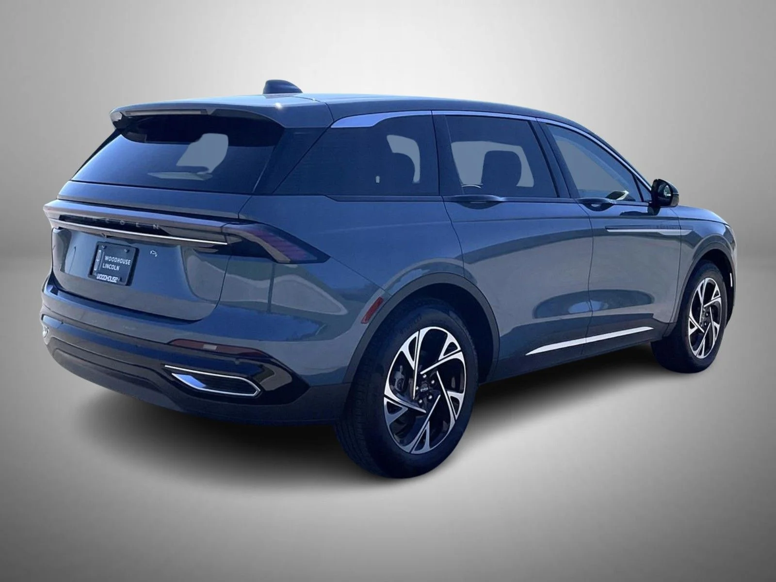 New 2026 Blue Lincoln Premiere image 5