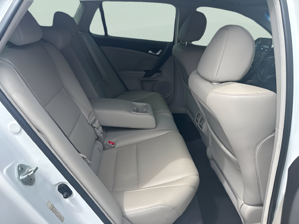 Used 2012 White Acura 2.4 image 35