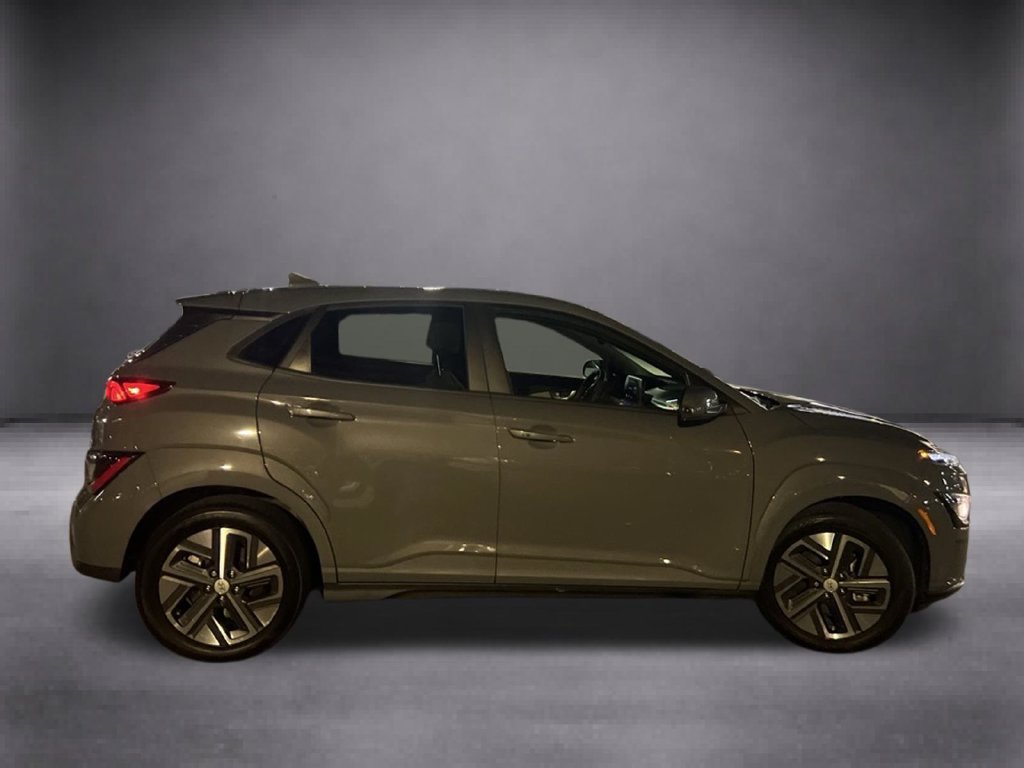 Certified Used 2023 Gray Hyundai SE image 9