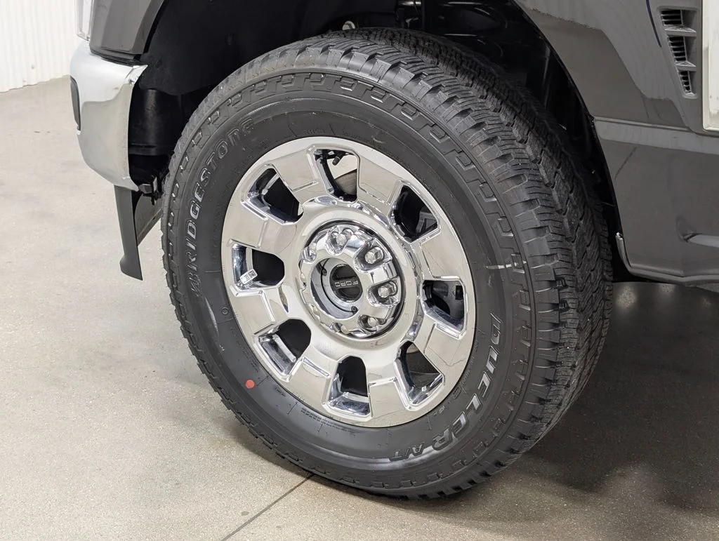 New 2026 Agate Black Metallic Ford F-250® Lariat® image 2