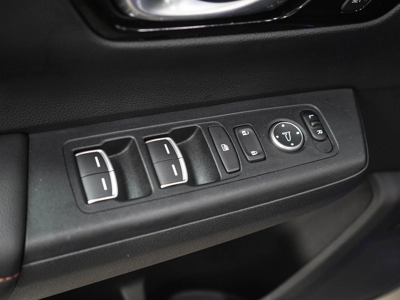 Used 2024 Blue Honda Sport Touring AWD image 20