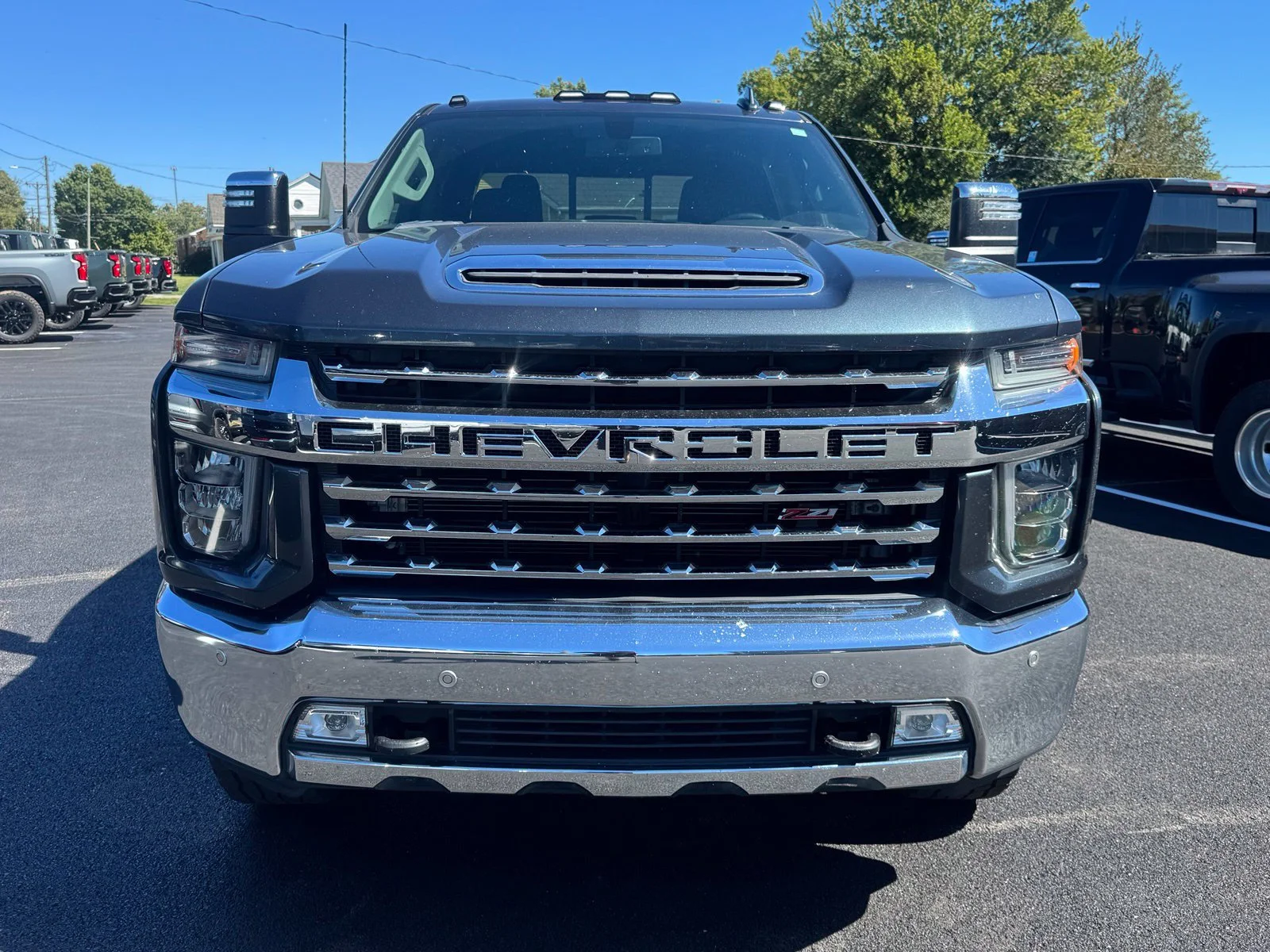 Used 2020 Gray Chevrolet LTZ image 9