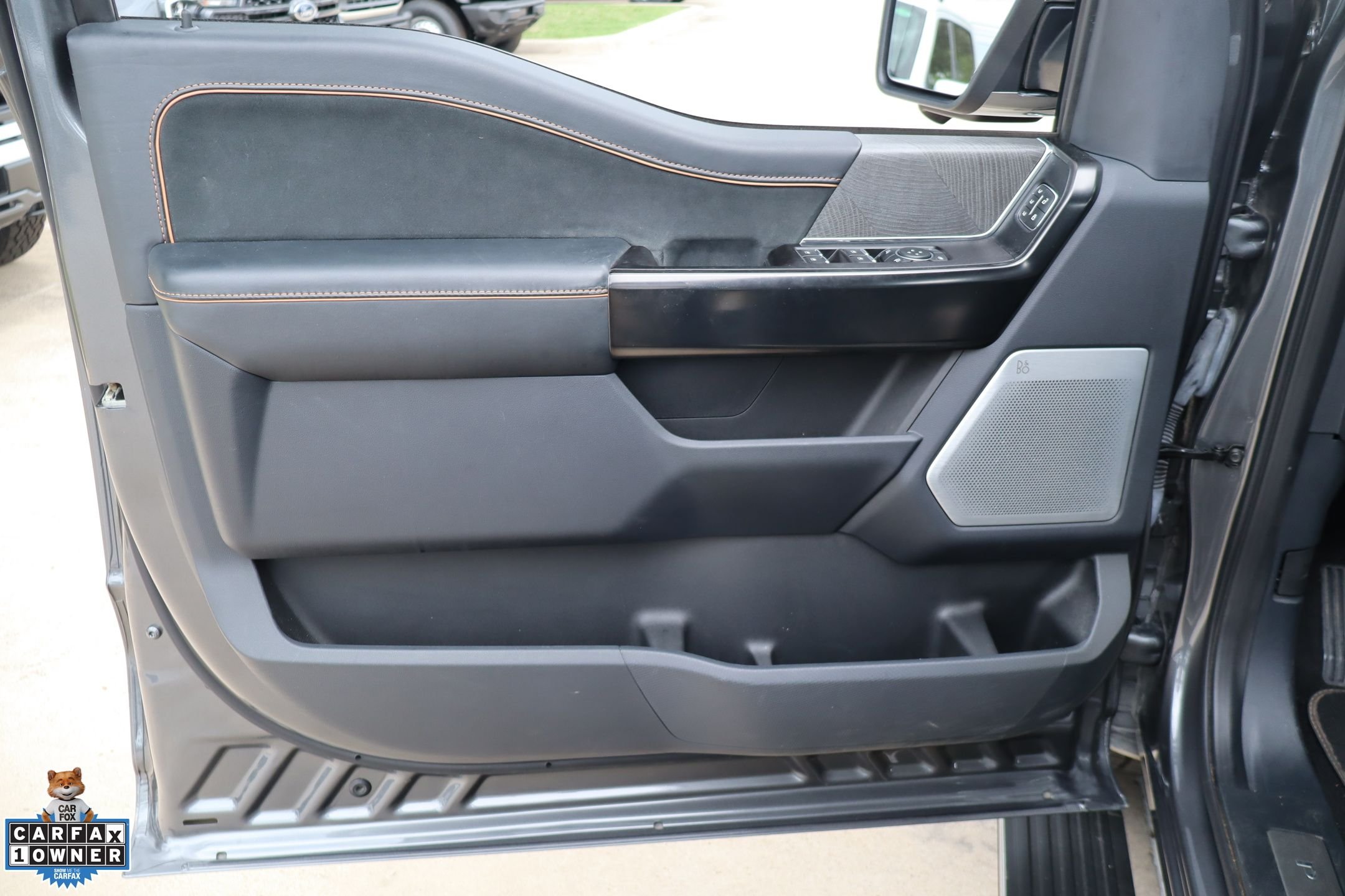 Certified Used 2022 Gray Metallic Ford Platinum image 12